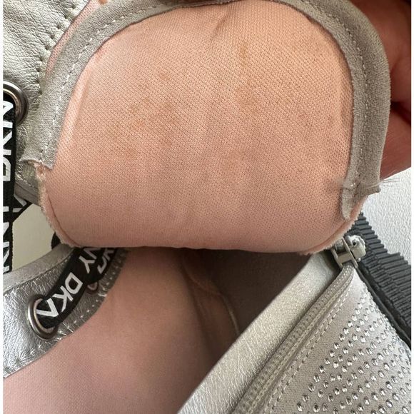 NWOB DKNY Silver Ava Stone Moto Bootie Size 8.5 - Picture 6 of 7